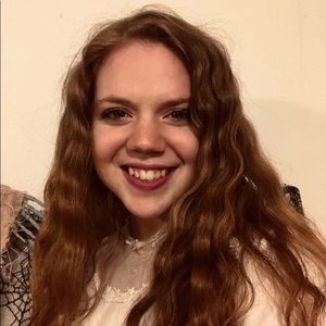 Meet your Posher, Alexandra